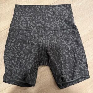 lululemon athletica Black Patterned Women Shorts
